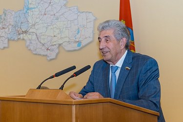 В Законодательном Собрании отметили лучших работников аппарата